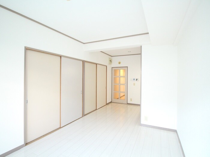 物件内観写真10　(内観写真)