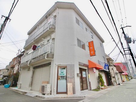 山崎マンション外観写真