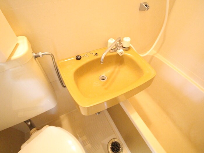 物件内観写真12　(収納)