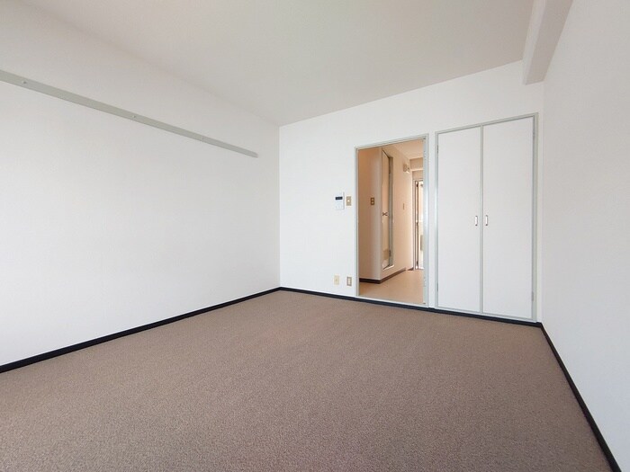 物件内観写真21　(居室)