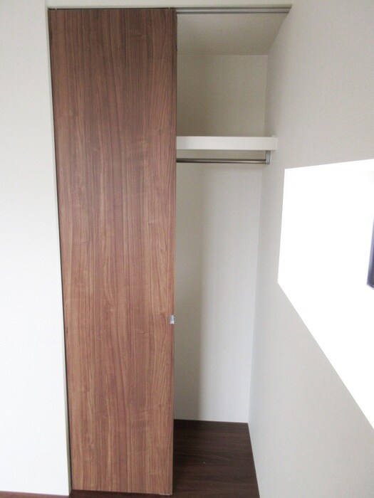 物件内観写真10　(収納)
