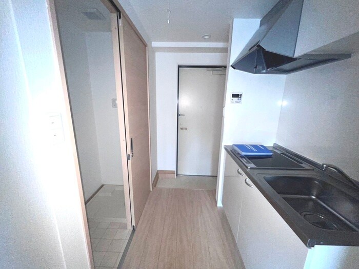 物件内観写真17　(廊下)