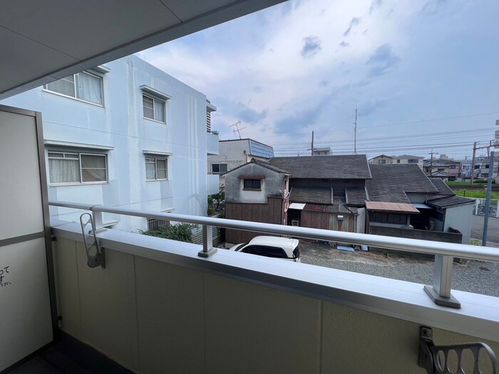 物件内観写真21　(室内からの展望)