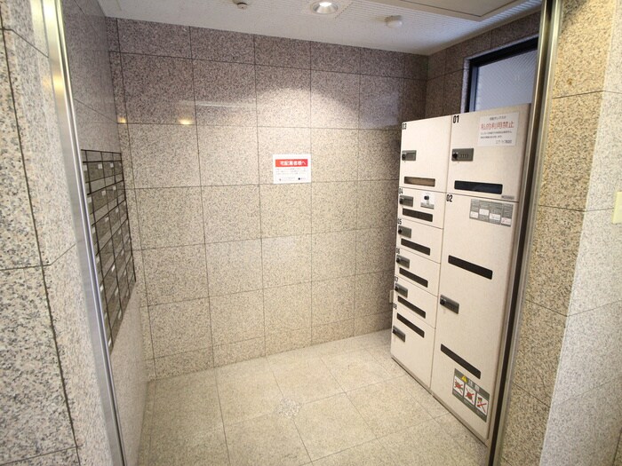 物件外観写真4　(建物設備)