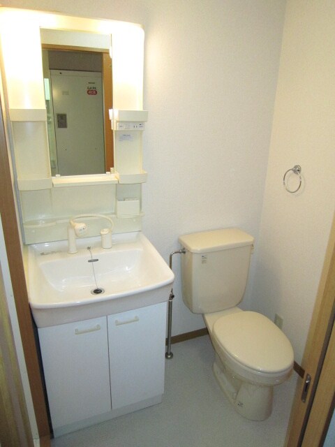 物件内観写真13　(洗面)