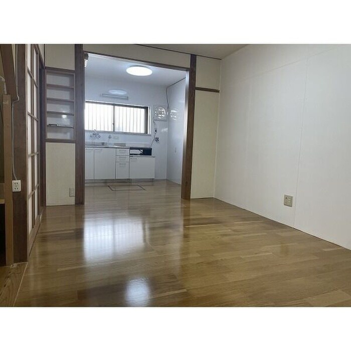 物件内観写真5　(居室)