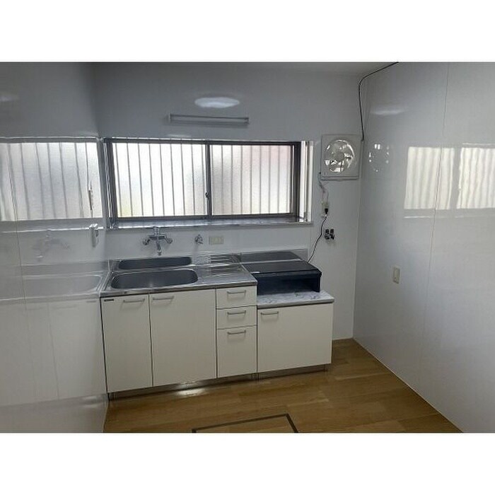 物件内観写真6　(キッチン)