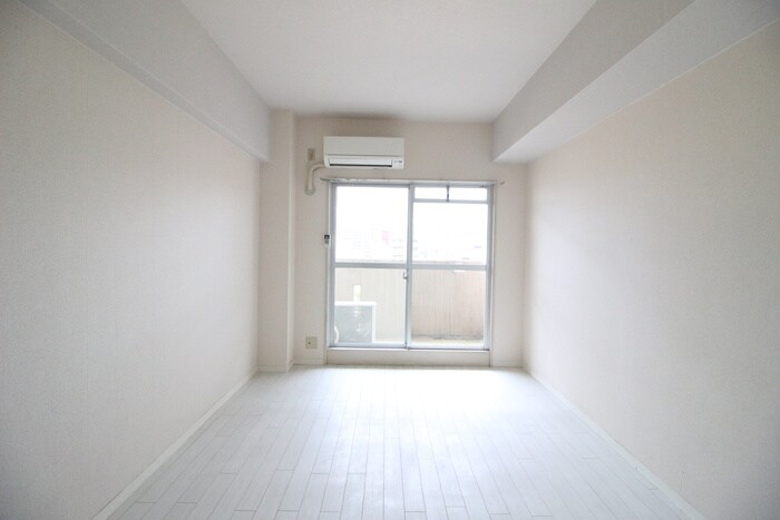 物件内観写真6　(居室)