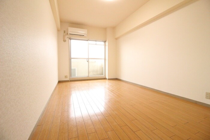 物件内観写真6　(居室)