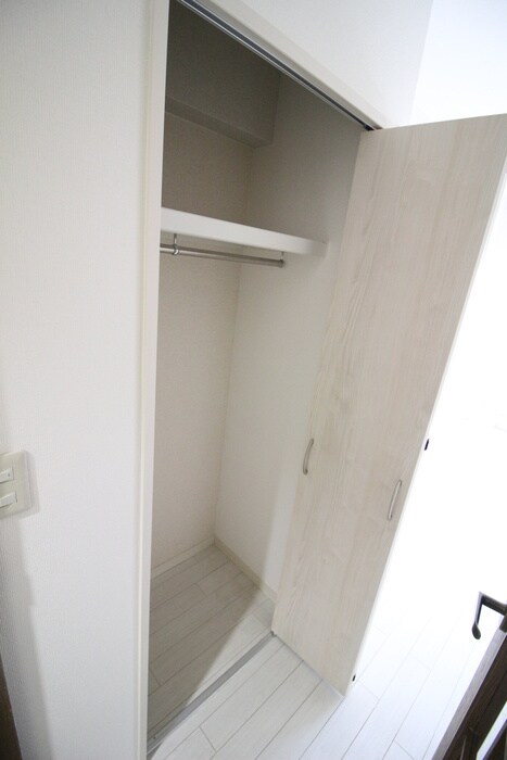 物件内観写真10　(収納)