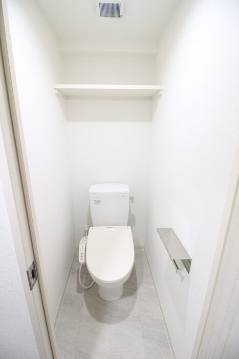 物件内観写真14　(トイレ)