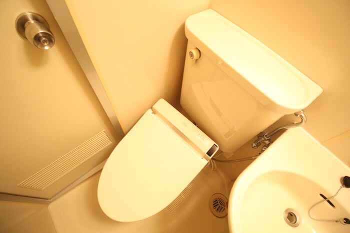 物件内観写真9　(トイレ)