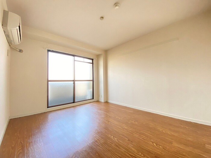 物件内観写真12　(居室)