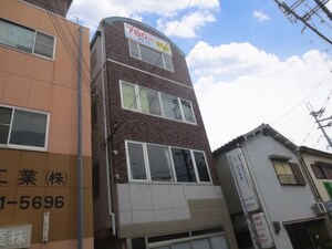 住販ビル外観写真
