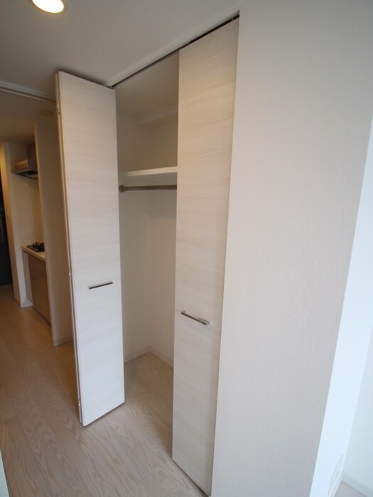 物件内観写真13　(収納)