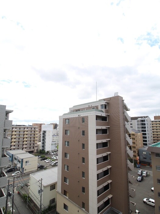 物件内観写真18　(室内からの展望)