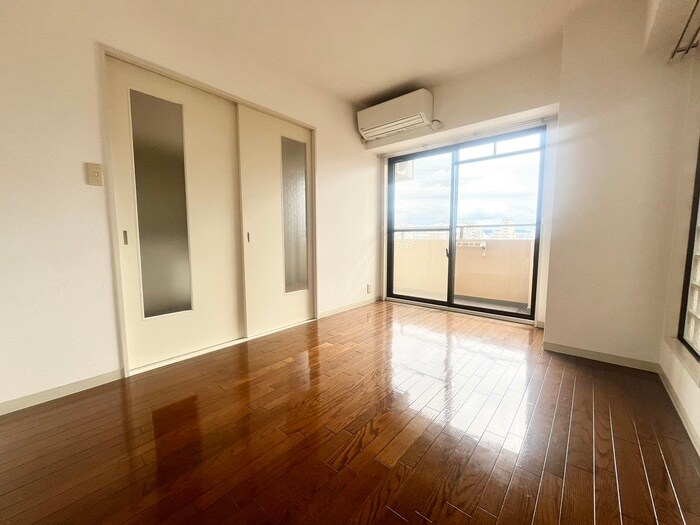 物件内観写真16　(居室)