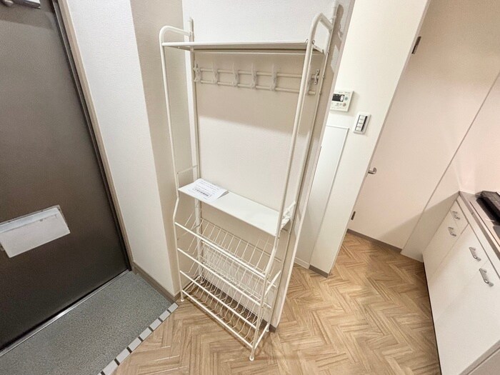 物件内観写真8　(靴箱)