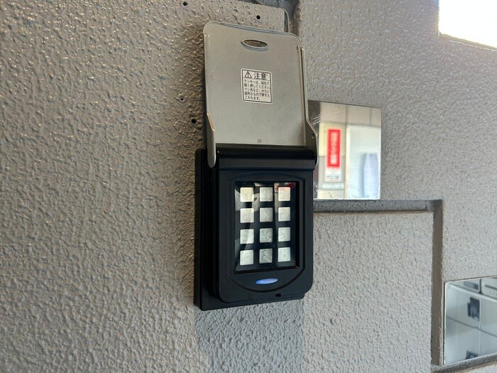 物件外観写真4　(建物設備)