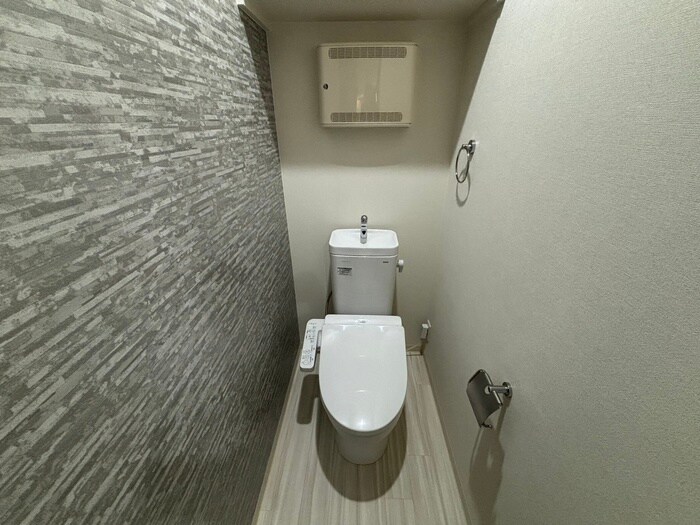 物件内観写真11　(トイレ)