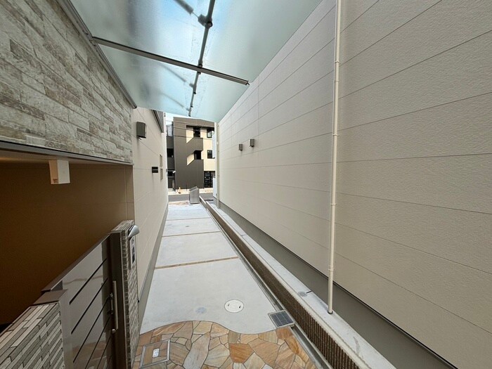 物件内観写真16　(室内からの展望)