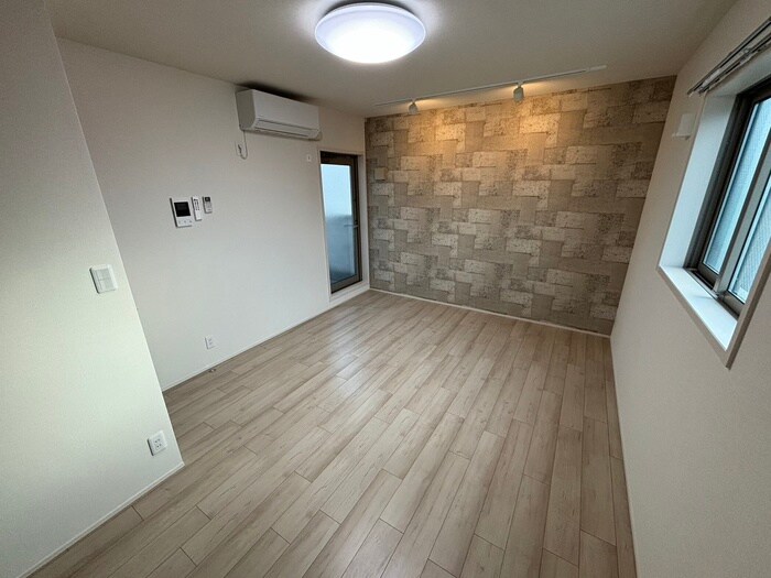 物件内観写真18　(居室)