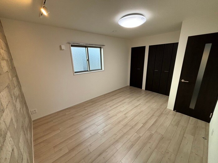 物件内観写真19　(居室)