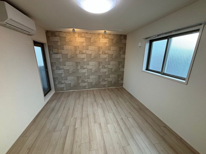 物件内観写真21　(居室)