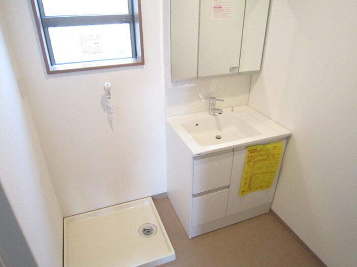 物件内観写真11　(洗面)