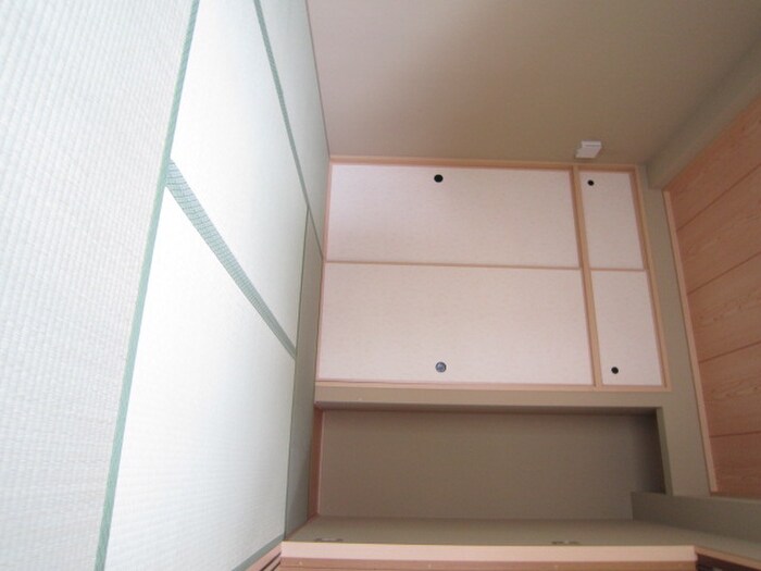 物件内観写真13　(居室)