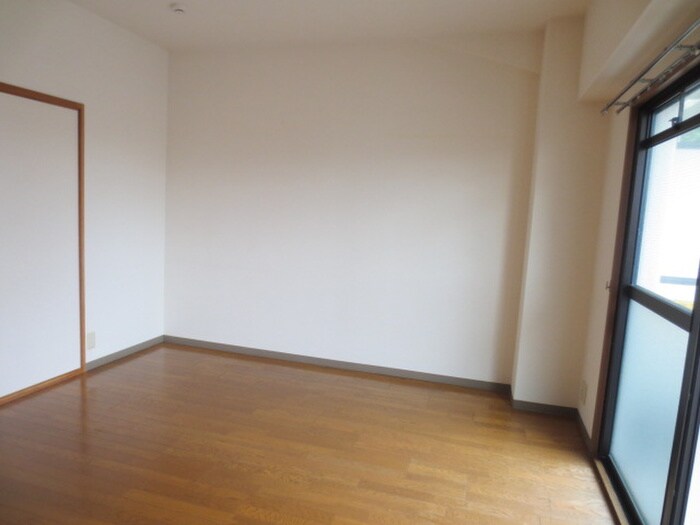 物件内観写真15　(居室)