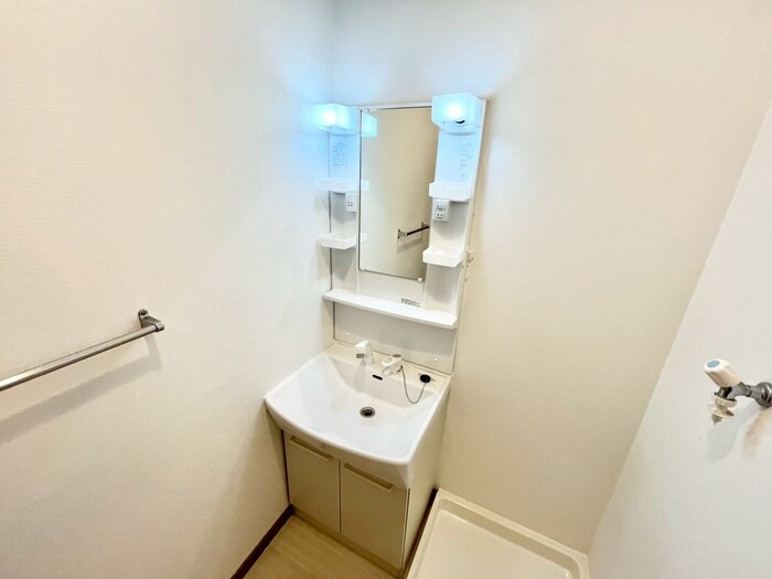 物件内観写真12　(洗面)