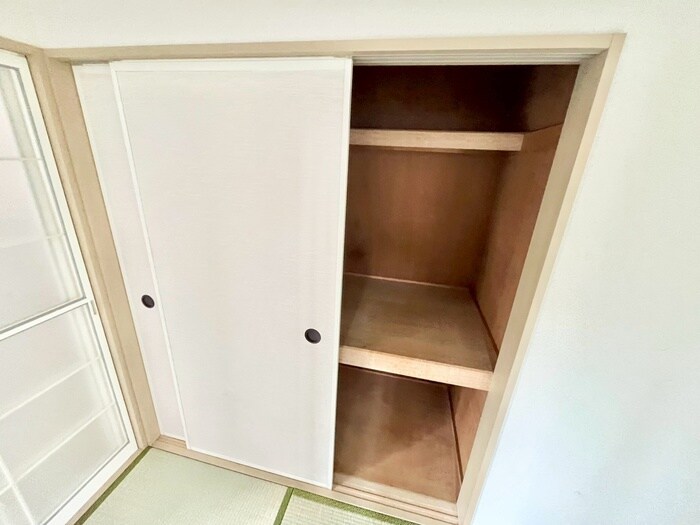 物件内観写真18　(収納)