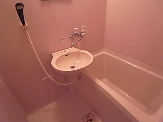 物件内観写真9　(バス／シャワールーム等)