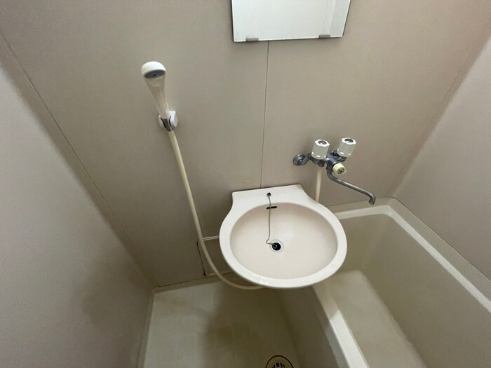 物件内観写真12　(洗面)