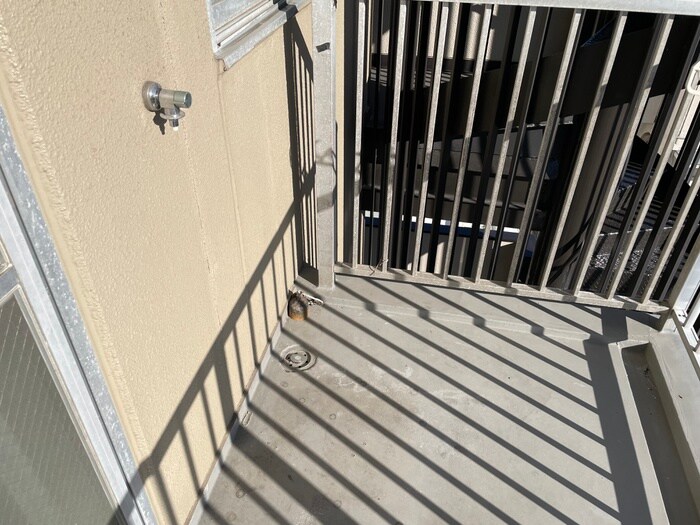 物件内観写真14　(洗濯機置場)