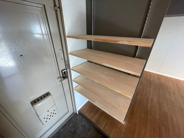 物件内観写真16　(靴箱)