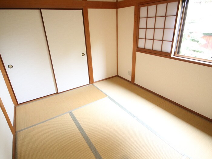 物件内観写真7　(居室)