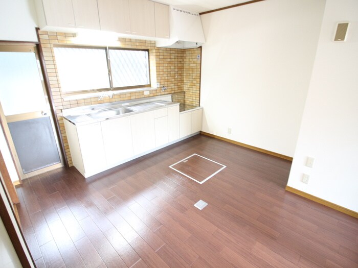 物件内観写真9　(居室)