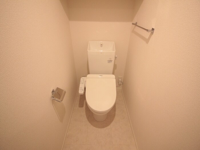 物件内観写真11　(トイレ)