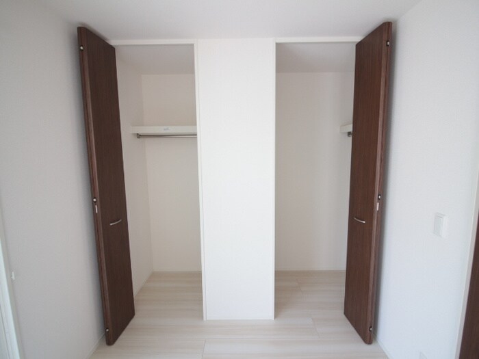 物件内観写真18　(収納)