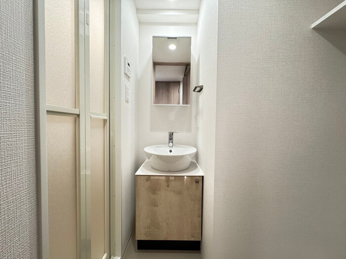 物件内観写真11　(洗面)