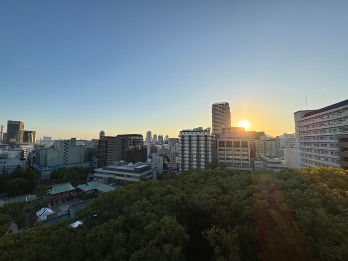 物件内観写真16　(室内からの展望)