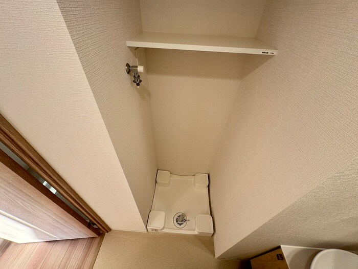 物件内観写真20　(洗濯機置場)