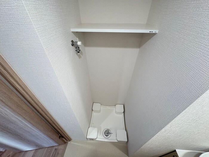 物件内観写真20　(洗濯機置場)