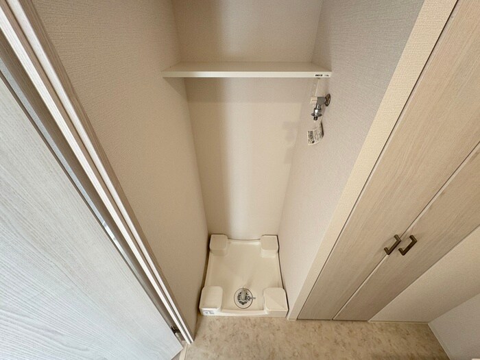 物件内観写真21　(洗濯機置場)