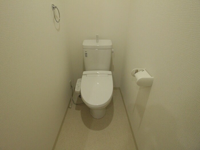 物件内観写真15　(トイレ)