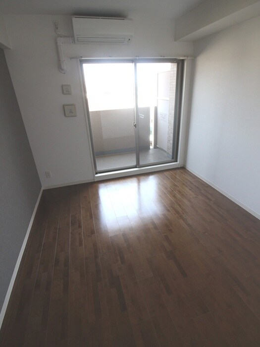 物件内観写真11　(居室)