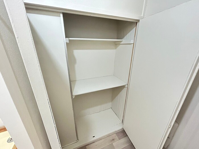 物件内観写真18　(靴箱)