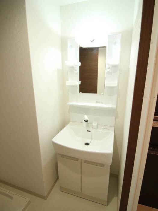 物件内観写真13　(洗面)